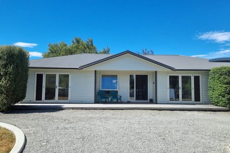 Photo of property in 8 Sackville Street, Martinborough, 5711