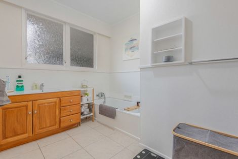 Photo of property in 108 Buick Crescent, Awapuni, Palmerston North, 4412