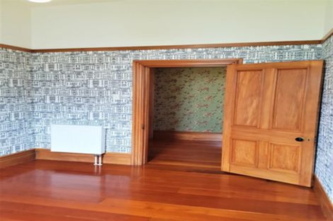 Photo of property in 128 Derwent Street, Island Bay, Wellington, 6023