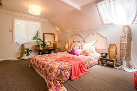 Photo of property in 14 Wellington Road, Surfdale, Waiheke Island, 1081