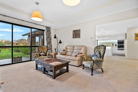Photo of property in 24 Carrington Drive, Carterton, 5713