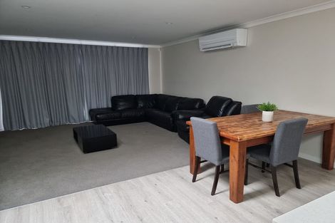 Photo of property in 16 Horoeka Street, Avonhead, Christchurch, 8042