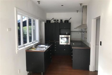 Photo of property in 85 Office Road, Merivale, Christchurch, 8014