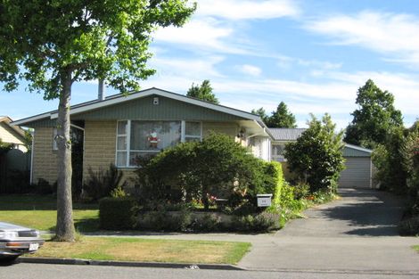 Photo of property in 75 Woodbury Street, Russley, Christchurch, 8042