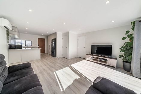 Photo of property in 11 Betty Boyes Street, Wallaceville, Upper Hutt, 5018