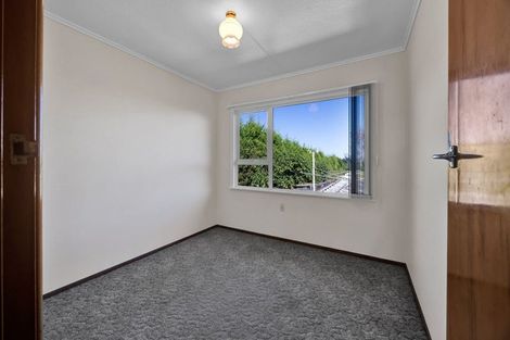 Photo of property in 100a Queens Road, Glen Avon, New Plymouth, 4312