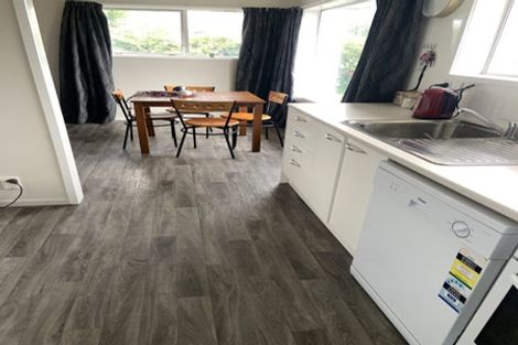 Photo of property in 1/15 Gloaming Place, Conifer Grove, Takanini, 2112