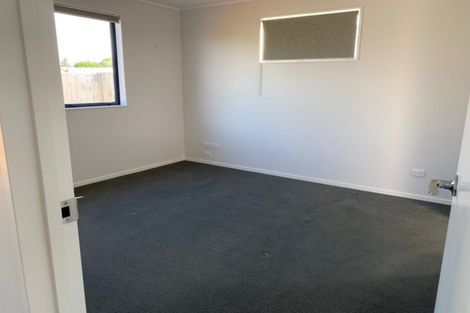 Photo of property in 16a Buller Crescent, Manurewa, Auckland, 2102