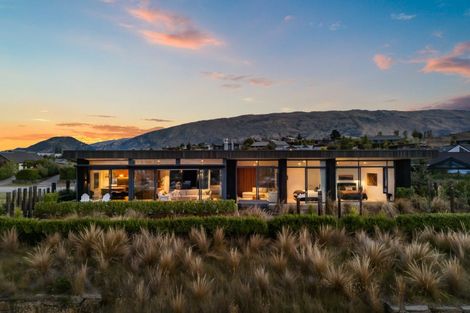 Photo of property in 11 Ruby Ridge, Wanaka, 9305