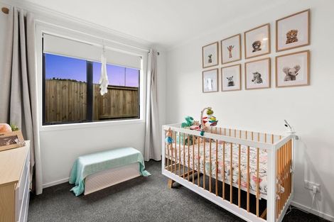 Photo of property in 28 Foley Grove, Pyes Pa, Tauranga, 3110