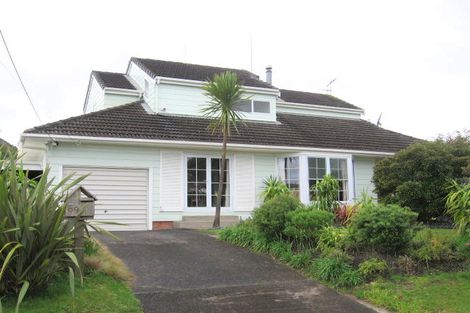 Photo of property in 69 Hastings Road, Mairangi Bay, Auckland, 0630