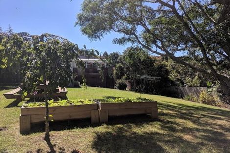 Photo of property in 2/24 Stredwick Drive, Torbay, Auckland, 0630