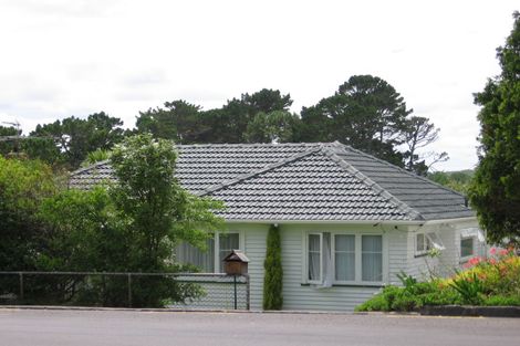 Photo of property in 494 Blockhouse Bay Road, Blockhouse Bay, Auckland, 0600