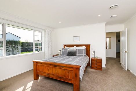 Photo of property in 137 Mount Taylor Drive, Feilding, 4775