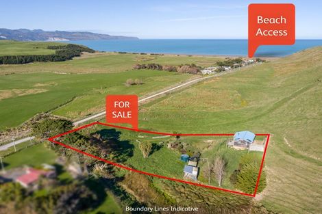 Photo of property in 32 Whangaimoana Beach Road, Whangaimoana, Pirinoa, 5772