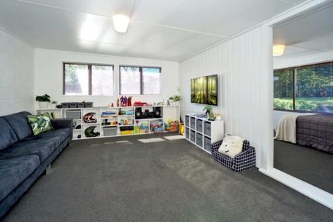 Photo of property in 14 Williams Drive, Te Puke, 3119