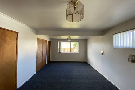 Photo of property in 5 Adel Place, Weymouth, Auckland, 2103