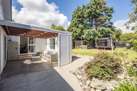 Photo of property in 64 Poplar Avenue, Raumati South, Paraparaumu, 5032