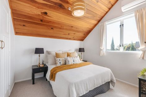 Photo of property in 15 Knightsbridge Place, Bethlehem, Tauranga, 3110