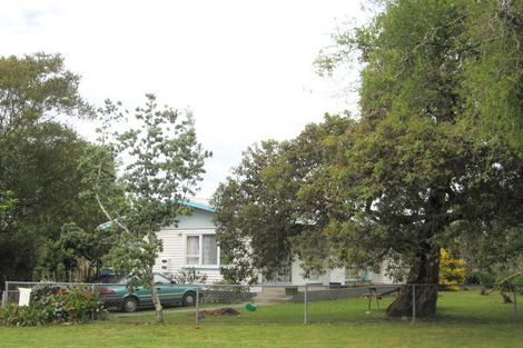 Photo of property in 16 Solander Street, Tolaga Bay, 4077