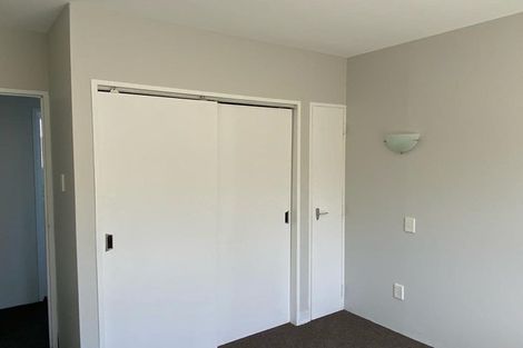 Photo of property in Grafon Court Flats, 5/53 Grafton Road, Roseneath, Wellington, 6011