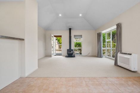 Photo of property in 9 Captains Close, Waikawa, Picton, 7220