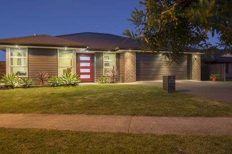 Photo of property in 146 Oteki Park Drive, Welcome Bay, Tauranga, 3112