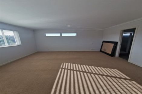 Photo of property in 100 Stancombe Road, Flat Bush, Auckland, 2016