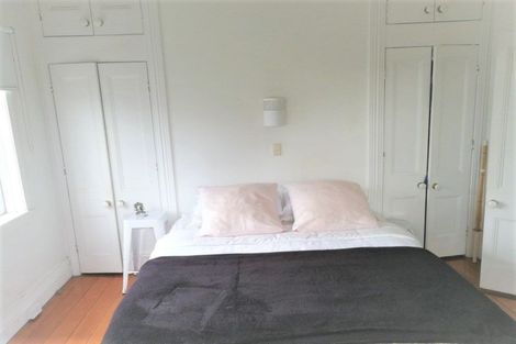 Photo of property in 18 Trinidad Road, Sunnynook, Auckland, 0620