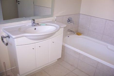 Photo of property in 165 Centreway Road, Orewa, 0931