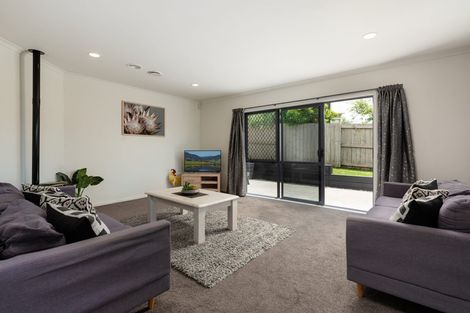 Photo of property in 49 Fairview Place, Te Puke, 3119