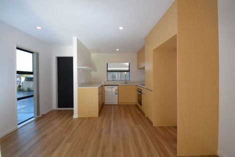 Photo of property in 26a Hutchinsons Road, Bucklands Beach, Auckland, 2014