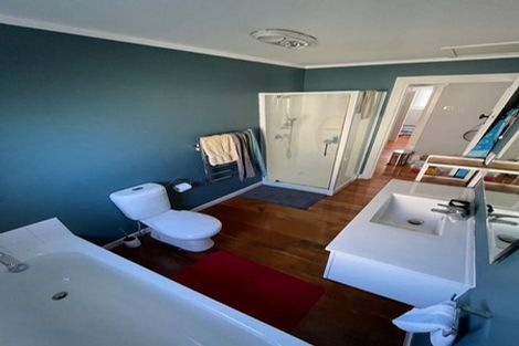 Photo of property in 24 Amaru Road, One Tree Hill, Auckland, 1061