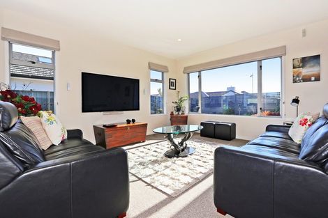 Photo of property in 39 Kapiti Drive, Poraiti, Napier, 4112