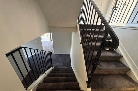 Photo of property in 37 Charles Dickens Drive, Mellons Bay, Auckland, 2014