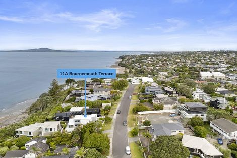 Photo of property in 11a Bournemouth Terrace, Murrays Bay, Auckland, 0630
