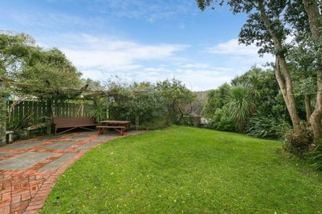 Photo of property in 16 Chatham Street, Berhampore, Wellington, 6023