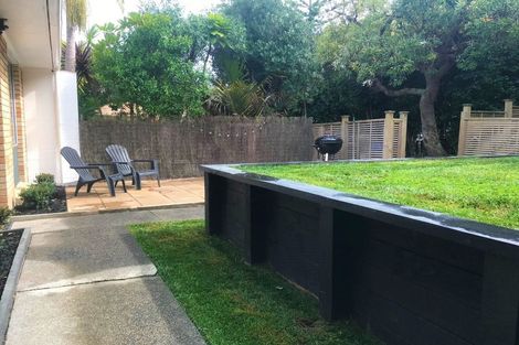 Photo of property in 5/252 Meola Road, Point Chevalier, Auckland, 1022