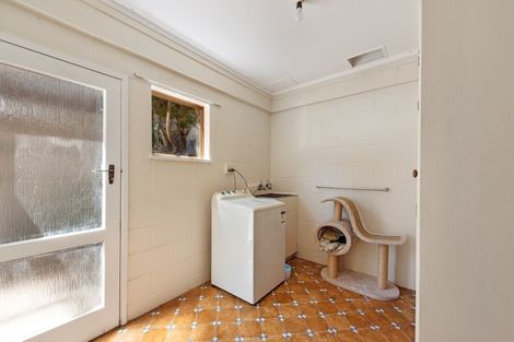 Photo of property in 25 Bellevue Road, Brookfield, Tauranga, 3110