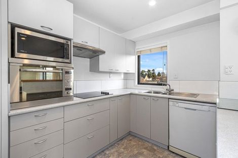 Photo of property in Gloucester Towers, 13/28 Gloucester Street, Christchurch Central, Christchurch, 8013