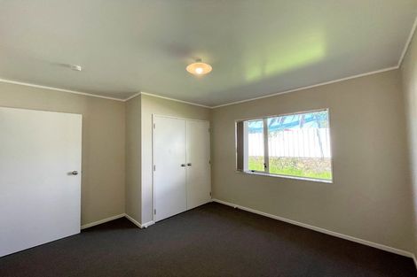 Photo of property in 16 Kamaka Road, Mangere Bridge, Auckland, 2022