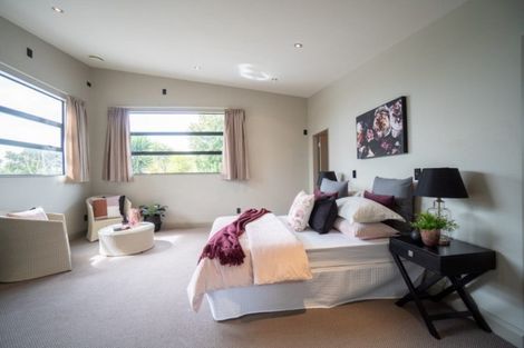 Photo of property in 430 College Street, Hokowhitu, Palmerston North, 4410