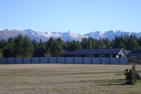 Photo of property in 19 Irishman Drive, Twizel, 7901
