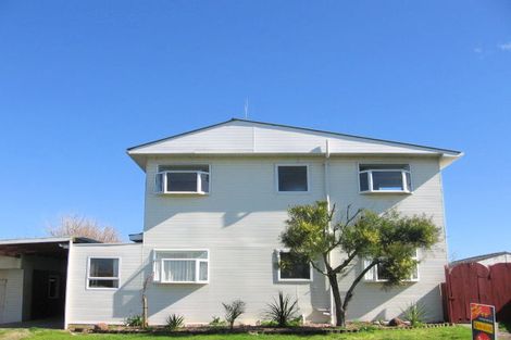 Photo of property in 6 Huia Street, Foxton Beach, Foxton, 4815