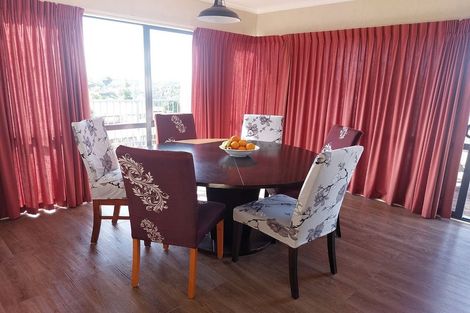 Photo of property in 5 Tautara Place, Ohauiti, Tauranga, 3112