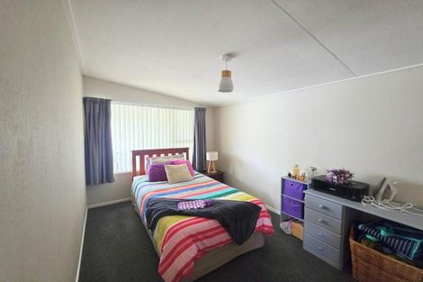 Photo of property in 2/22 Francis Drake Street, Waipukurau, 4200