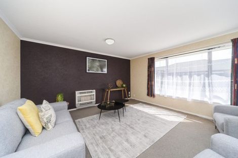 Photo of property in 4 Boston Parade, Kelvin Grove, Palmerston North, 4414