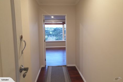 Photo of property in 111 Ruskin Road, Newlands, Wellington, 6037