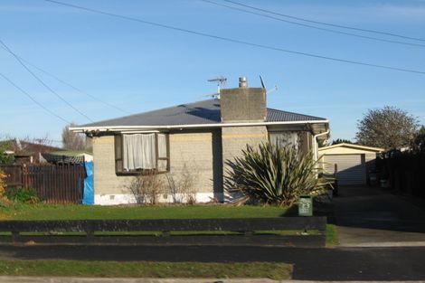 Photo of property in 330 Keyes Road, New Brighton, Christchurch, 8083