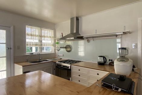 Photo of property in 7 Canterbury Street, Picton, 7220